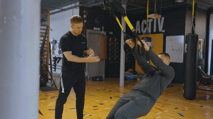 functional fitness trx training man and trainer