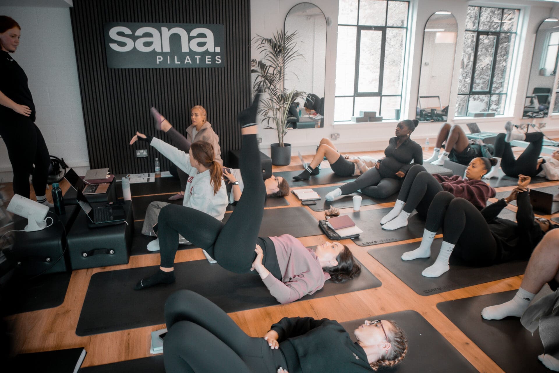 about the level 4 mat pilates course
